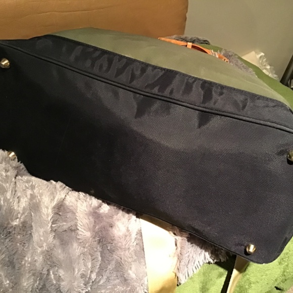 DANZO ‘RETRO KHAKI GREEN NYLON WITH BEIGE VACHETTA HANDLES & TRIMS  BABY BAG - Picture 4 of 16